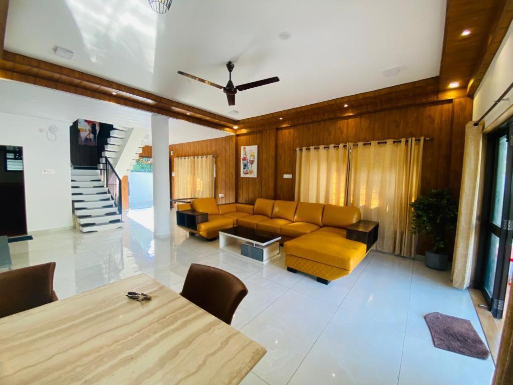 Aqua Villa Luxury Home Stay Lonavala Luaran gambar